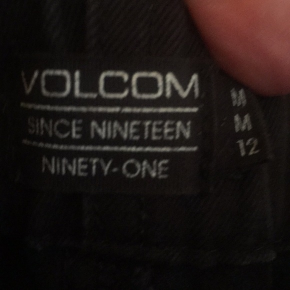 Volcom Black Drawstring Shorts - Picture 3 of 5